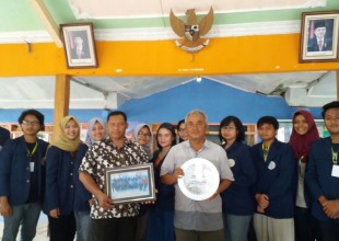 KKN  Unair  BBM 54 Surabaya  dan study administrasi desa (2016)