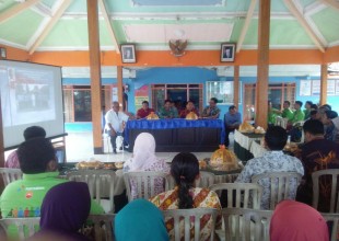 Kunjungan NGO seluruh indonesia mulai Papua sampai Aceh dalam rangka Festival HAM Bojonegoro Study tentang Open Governmen atau Pemerintah terbuka (2016)