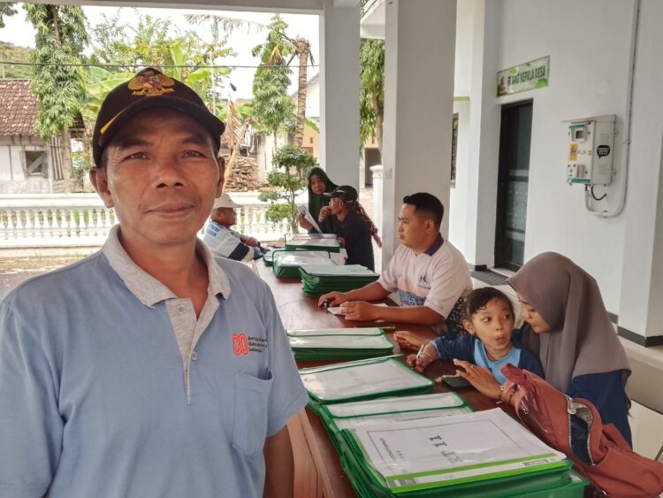 WARGA DESA PEJAMBON ANTUSIAS DAFTARKAN TANAHNYA MELALUI PROGRAM PTSL